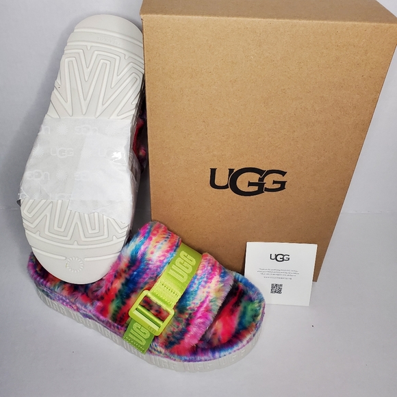 ๐๏ธUGG Fluffita Pixelate Slide, Size 8. - Picture 1 of 4